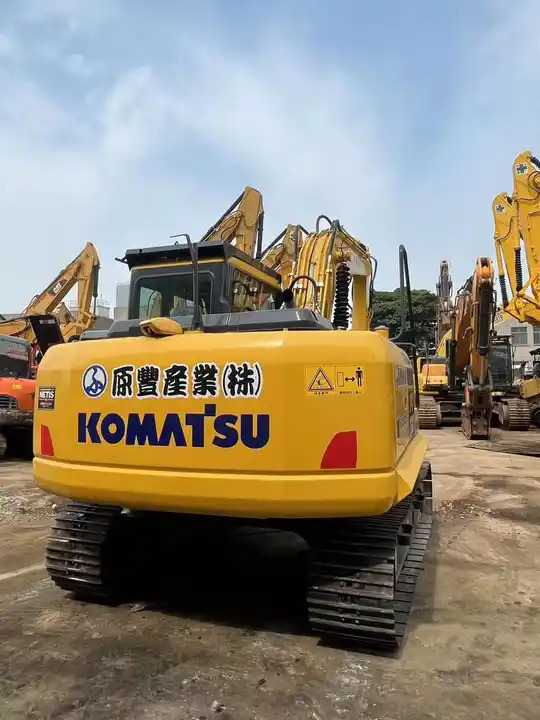 Used cheap Japan Komatsu PC130-7 medium digger Komatsu PC130-7 for sale, used komatsu 13ton mini excavators - حفارات زحافة: صور 5 Used cheap Japan Komatsu PC130-7 medium digger Komatsu PC130-7 for sale, used komatsu 13ton mini excavators - حفارات زحافة: صور 5