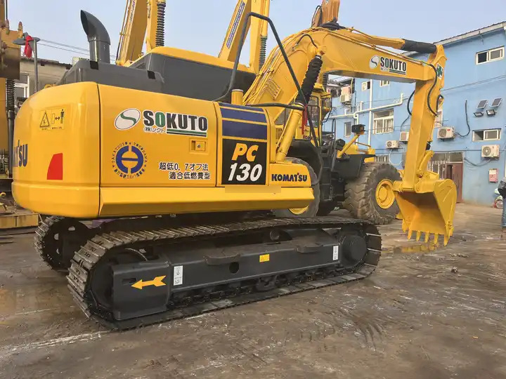 Well-Maintained japan original low hourS used Komatsu PC130-7 excavator for hot sale - حفارات زحافة: صور 3 Well-Maintained japan original low hourS used Komatsu PC130-7 excavator for hot sale - حفارات زحافة: صور 3