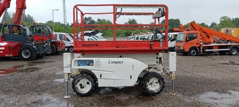 Haulotte Compact 10 DX - 4x4 - 10m - diesel - رافعات مقصية: صور 4 Haulotte Compact 10 DX - 4x4 - 10m - diesel - رافعات مقصية: صور 4