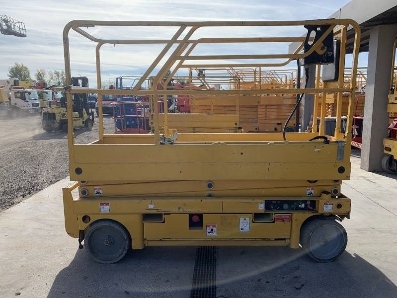 Haulotte Compact 8 - 8m, electric - رافعات مقصية: صور 4 Haulotte Compact 8 - 8m, electric - رافعات مقصية: صور 4