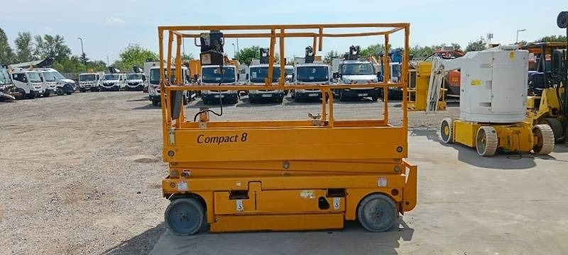 Haulotte Compact 8 - 8m, electric - رافعات مقصية: صور 5 Haulotte Compact 8 - 8m, electric - رافعات مقصية: صور 5
