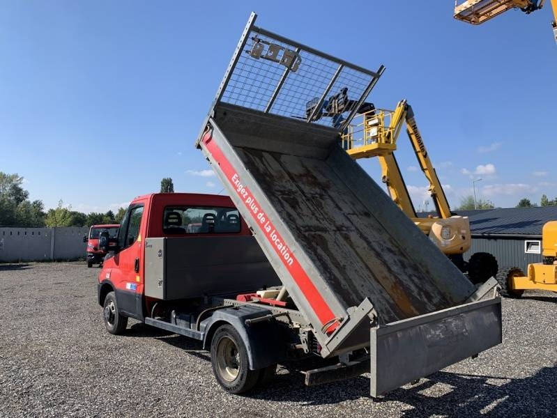 Iveco 35C13 - Tipper - قلابات: صور 1 Iveco 35C13 - Tipper - قلابات: صور 1