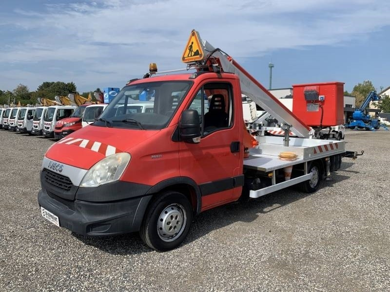 Iveco Daily Multitel 160 ALU DS - 16m - مصاعد الازدهار محمولة على شاحنة: صور 2 Iveco Daily Multitel 160 ALU DS - 16m - مصاعد الازدهار محمولة على شاحنة: صور 2