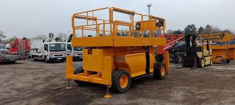 JLG 4394RT - 15m, 4x4, diesel - رافعات مقصية: صور 2 JLG 4394RT - 15m, 4x4, diesel - رافعات مقصية: صور 2