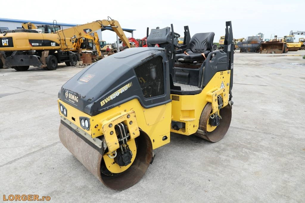Bomag BW 120 AD-5 - مدحلة الأسفلت: صور 4 Bomag BW 120 AD-5 - مدحلة الأسفلت: صور 4