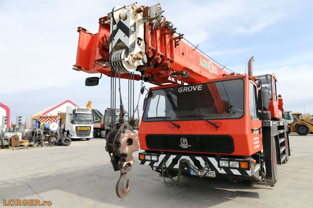 رافعة لجميع التضاريس Grove GMK 2035: صور 19