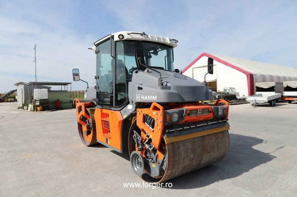 Hamm DV+ 90i VO-S - مدحلة الأسفلت: صور 1 Hamm DV+ 90i VO-S - مدحلة الأسفلت: صور 1