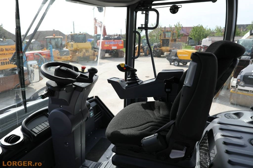 مدحلة الأسفلت Hamm HD 120 VO: صور 10