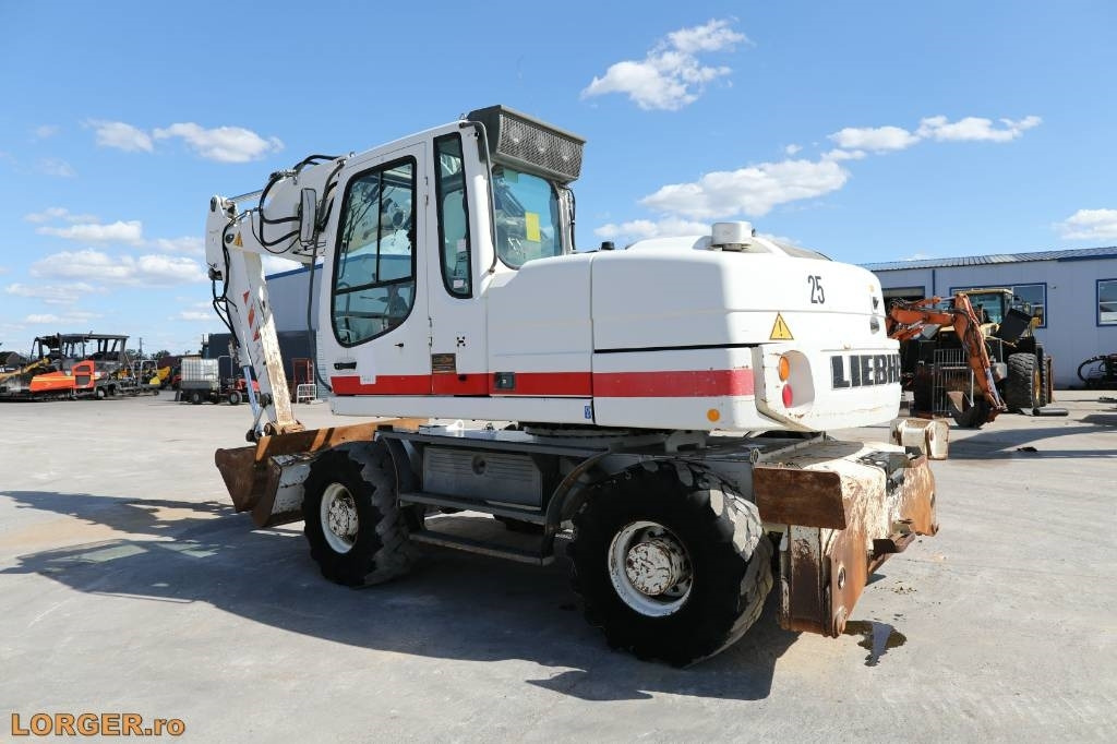 Liebherr A 314 - حفارة على عجلات: صور 2 Liebherr A 314 - حفارة على عجلات: صور 2