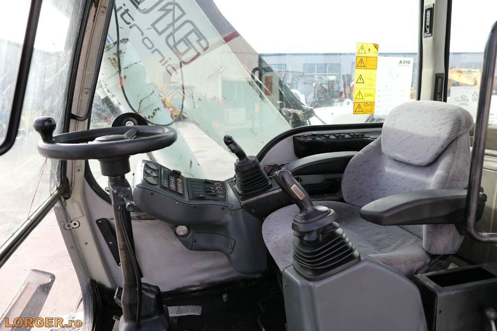 حفارة على عجلات Liebherr A 316 Litronic: صور 12