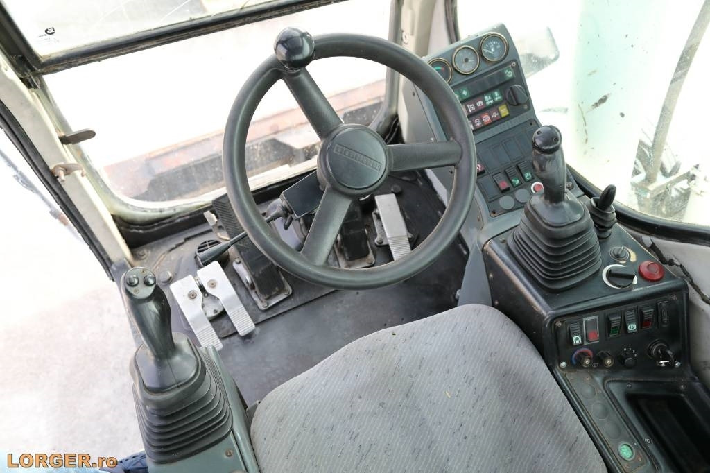حفارة على عجلات Liebherr A 316 Litronic: صور 13