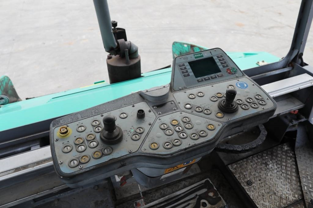 العامل بالقار Vögele Super 1800 - 2: صور 20 العامل بالقار Vögele Super 1800 - 2: صور 20