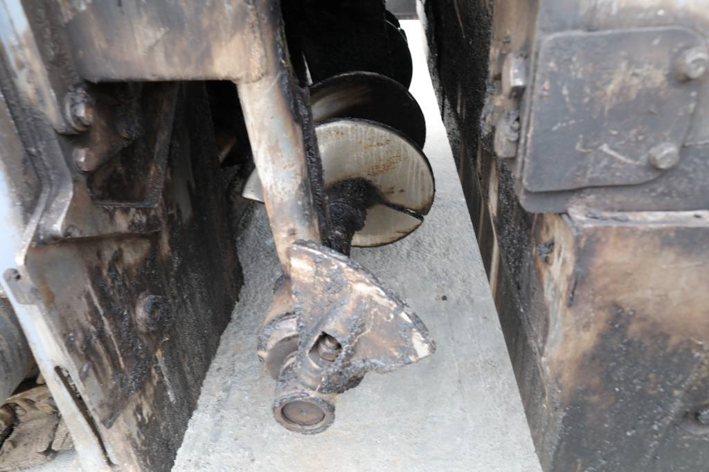 العامل بالقار Vögele Super 1800 - 2: صور 18 العامل بالقار Vögele Super 1800 - 2: صور 18