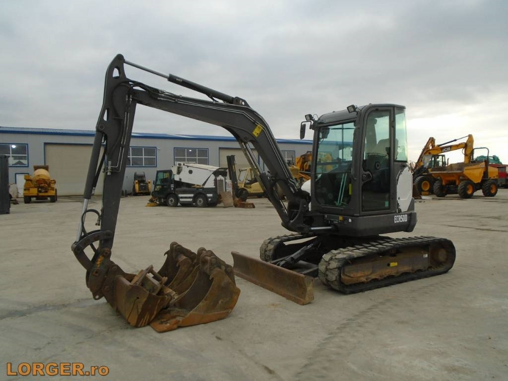 Volvo ECR 50 D - حفارة مصغرة: صور 1 Volvo ECR 50 D - حفارة مصغرة: صور 1