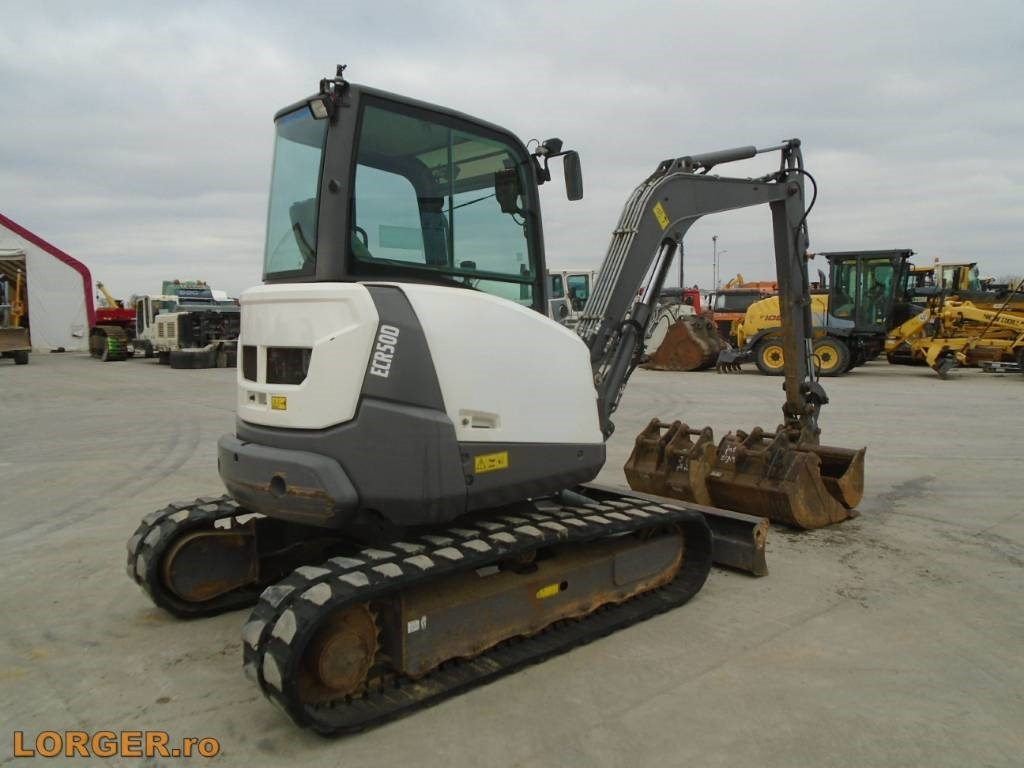 Volvo ECR 50 D - حفارة مصغرة: صور 3 Volvo ECR 50 D - حفارة مصغرة: صور 3
