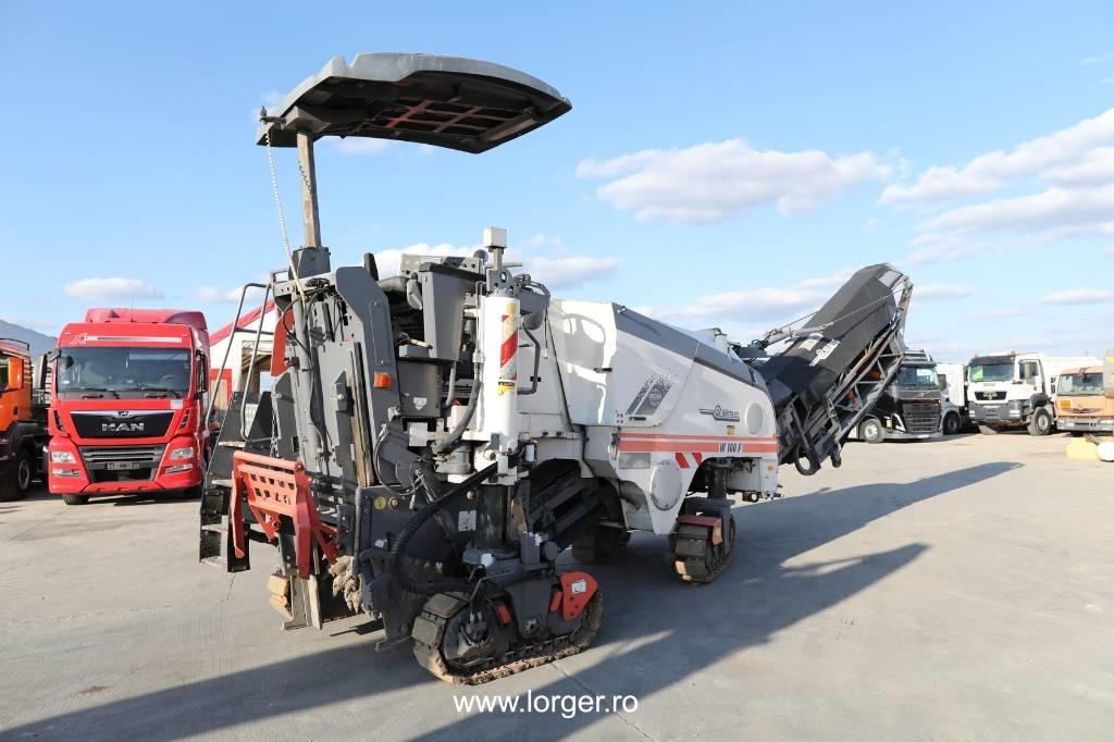 Wirtgen W 100 F - ماكينات لصقل الأسفلت: صور 5 Wirtgen W 100 F - ماكينات لصقل الأسفلت: صور 5