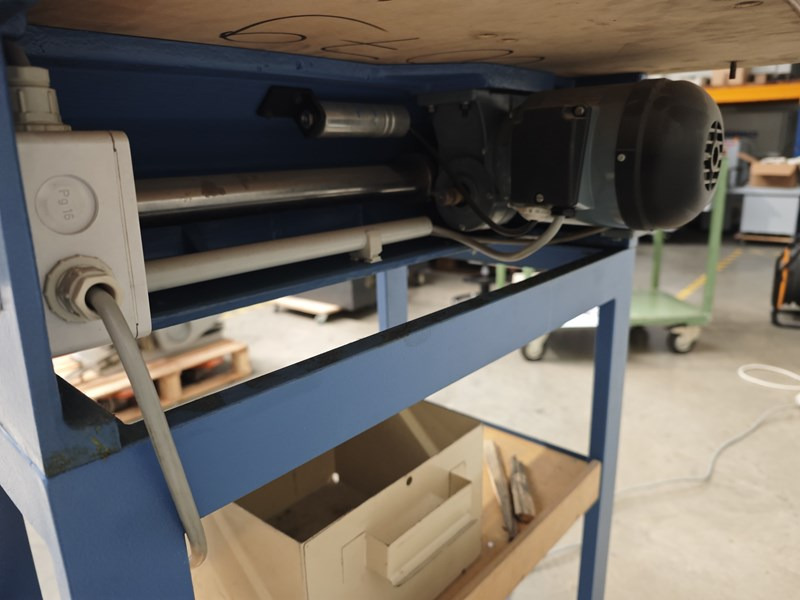 Bickel HKS 3/50 - آلات الطباعة: صور 1 Bickel HKS 3/50 - آلات الطباعة: صور 1