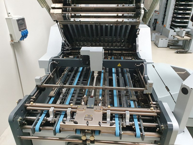 Horizon AFC-746 F | PFU-74 | 29 Mio | 2011 - آلة الطي: صور 5 Horizon AFC-746 F | PFU-74 | 29 Mio | 2011 - آلة الطي: صور 5