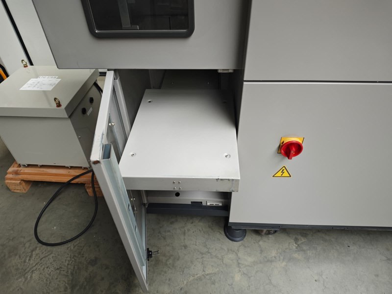 Horizon HT-30 | 2005 | 1.65 Mio - آلة قطع الورق: صور 5 Horizon HT-30 | 2005 | 1.65 Mio - آلة قطع الورق: صور 5