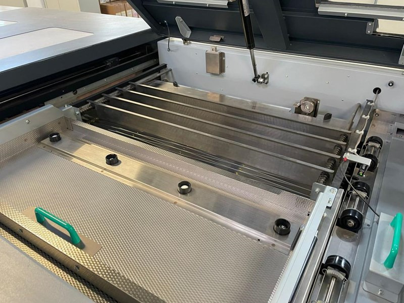 Horizon SmartStacker | 2013 - آلات الطباعة: صور 5 Horizon SmartStacker | 2013 - آلات الطباعة: صور 5