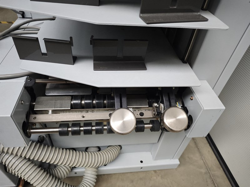 Horizon VAC-100 c | collator | 10 stations | 2008 | 33.2 mio - آلات الطباعة: صور 5 Horizon VAC-100 c | collator | 10 stations | 2008 | 33.2 mio - آلات الطباعة: صور 5