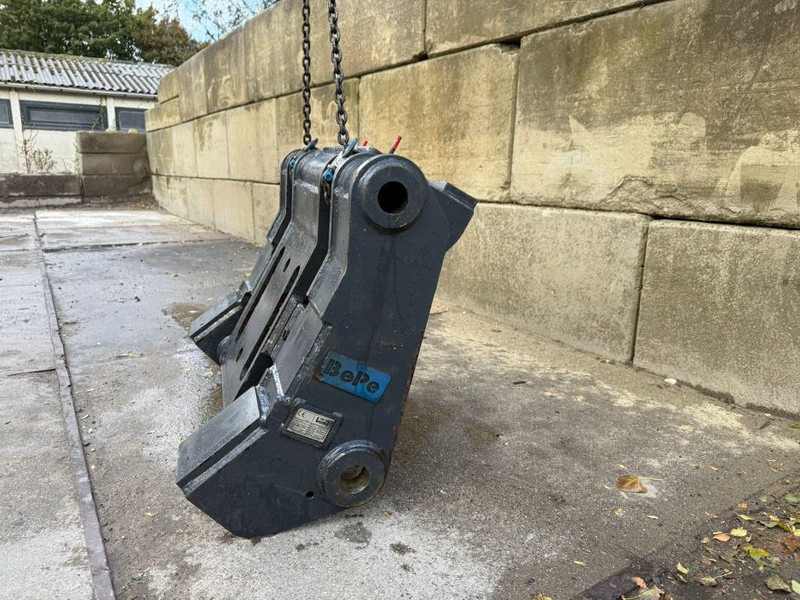 Bepe Caterpillar 962 Verachtert quick coupler NEW! - وصلة الربط للمعدات المعلقة - آلات البناء: صور 2 Bepe Caterpillar 962 Verachtert quick coupler NEW! - وصلة الربط للمعدات المعلقة - آلات البناء: صور 2