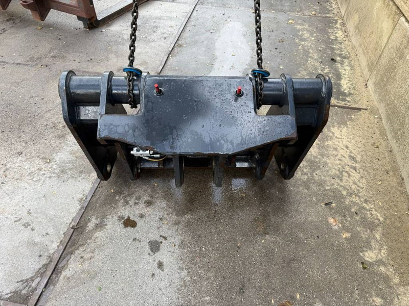 Bepe Caterpillar 962 Verachtert quick coupler NEW! - وصلة الربط للمعدات المعلقة - آلات البناء: صور 3 Bepe Caterpillar 962 Verachtert quick coupler NEW! - وصلة الربط للمعدات المعلقة - آلات البناء: صور 3