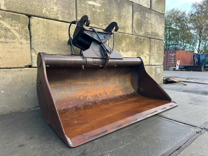 Eurosteel 200cm wide Tiltbucket / kantelbak / Schwenklöffel - بكت - آلات البناء: صور 3 Eurosteel 200cm wide Tiltbucket / kantelbak / Schwenklöffel - بكت - آلات البناء: صور 3