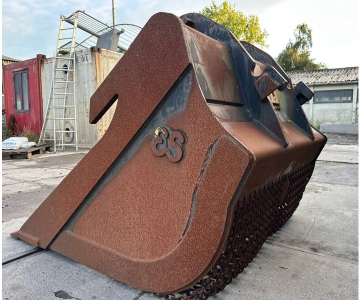 Eurosteel chainbucket 1700ltr 150cm wide kettingbak - بكت - آلات البناء: صور 4 Eurosteel chainbucket 1700ltr 150cm wide kettingbak - بكت - آلات البناء: صور 4