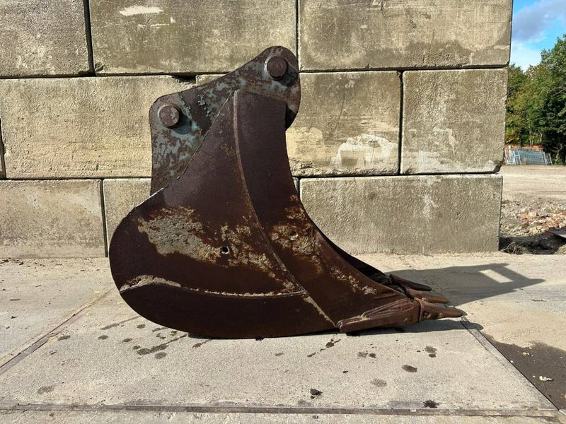 Titan Hitachi ZX180-210-225 bucket 80mm pins 0,35m3 - بكت - آلات البناء: صور 3 Titan Hitachi ZX180-210-225 bucket 80mm pins 0,35m3 - بكت - آلات البناء: صور 3