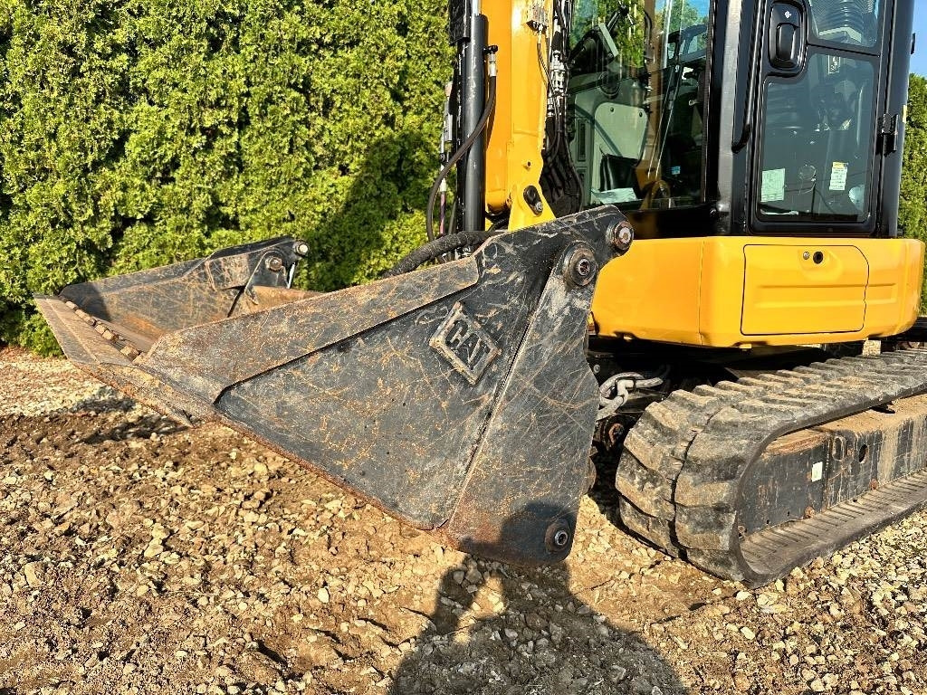 حفارة مصغرة CAT 304.5 E2 XTC: صور 21