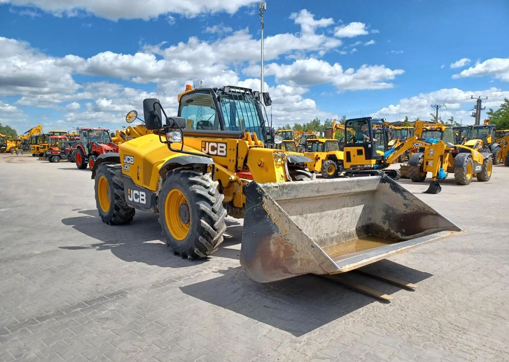 JCB 535-95 - رافعة تلسكوبية: صور 3 JCB 535-95 - رافعة تلسكوبية: صور 3