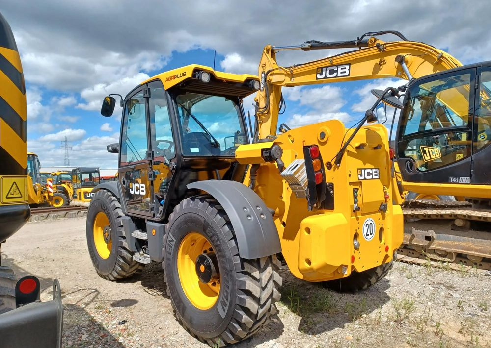 JCB 560-80 Agri Plus - أخرى: صور 4 JCB 560-80 Agri Plus - أخرى: صور 4