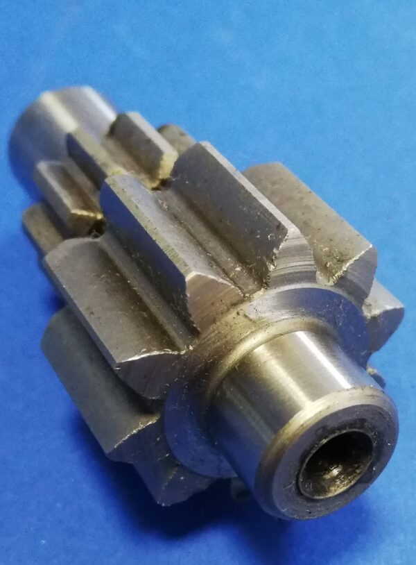 010520A Wałek silnika hydraulicznego obrotu Cat 302.5 - محرك سوينغ - آلات البناء: صور 1 010520A Wałek silnika hydraulicznego obrotu Cat 302.5 - محرك سوينغ - آلات البناء: صور 1