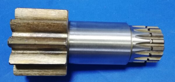 010530A Wałek silnika obrotu Cat 302.5 - محرك سوينغ - آلات البناء: صور 5 010530A Wałek silnika obrotu Cat 302.5 - محرك سوينغ - آلات البناء: صور 5