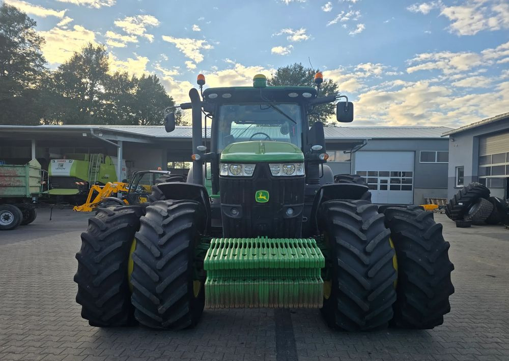John Deere 7250R - جرار: صور 3 John Deere 7250R - جرار: صور 3