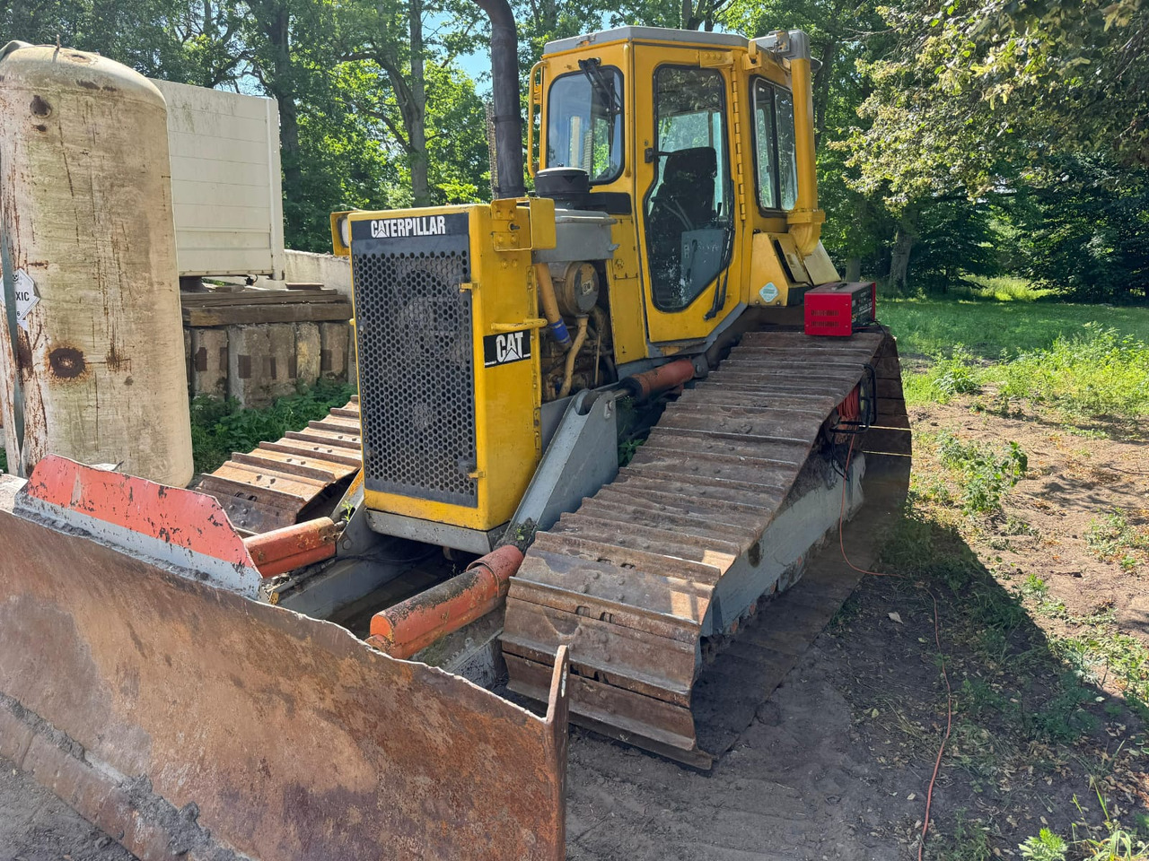 CATERPILLAR D4H LGP - بلدوزر: صور 4 CATERPILLAR D4H LGP - بلدوزر: صور 4