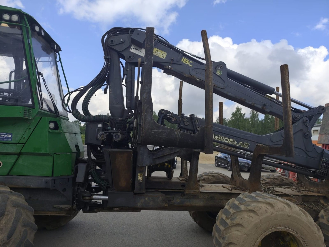 JOHN DEERE 910G - شاحنات نقل الأخشاب في الغابات: صور 3 JOHN DEERE 910G - شاحنات نقل الأخشاب في الغابات: صور 3