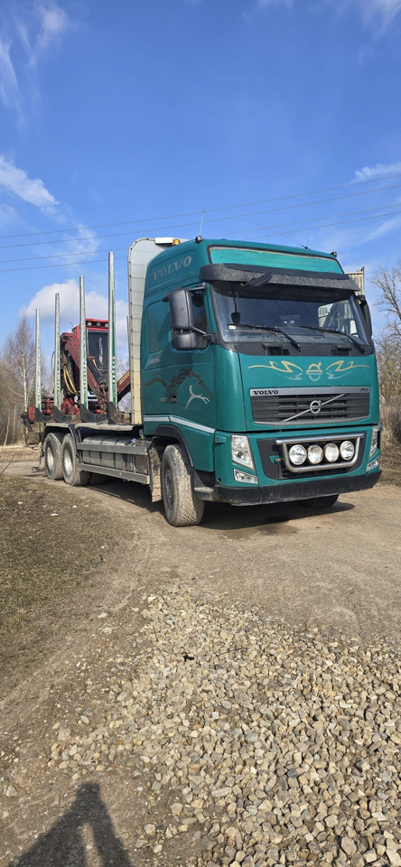 VOLVO FH 460 - شاحنة قطع الأشجار: صور 2 VOLVO FH 460 - شاحنة قطع الأشجار: صور 2