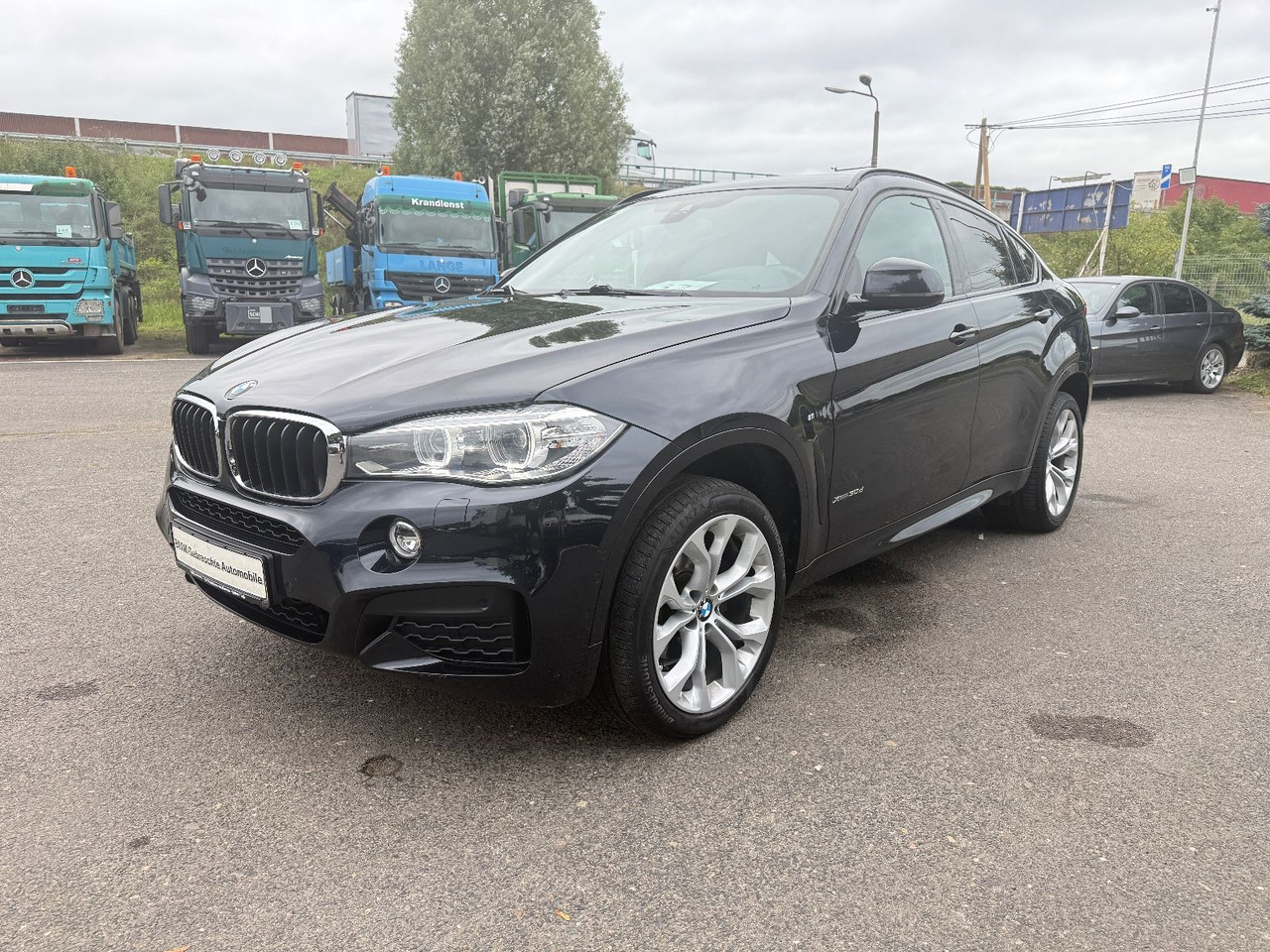 BMW X6 M xDrive 30 d - سيارة دفع رباعي: صور 3 BMW X6 M xDrive 30 d - سيارة دفع رباعي: صور 3