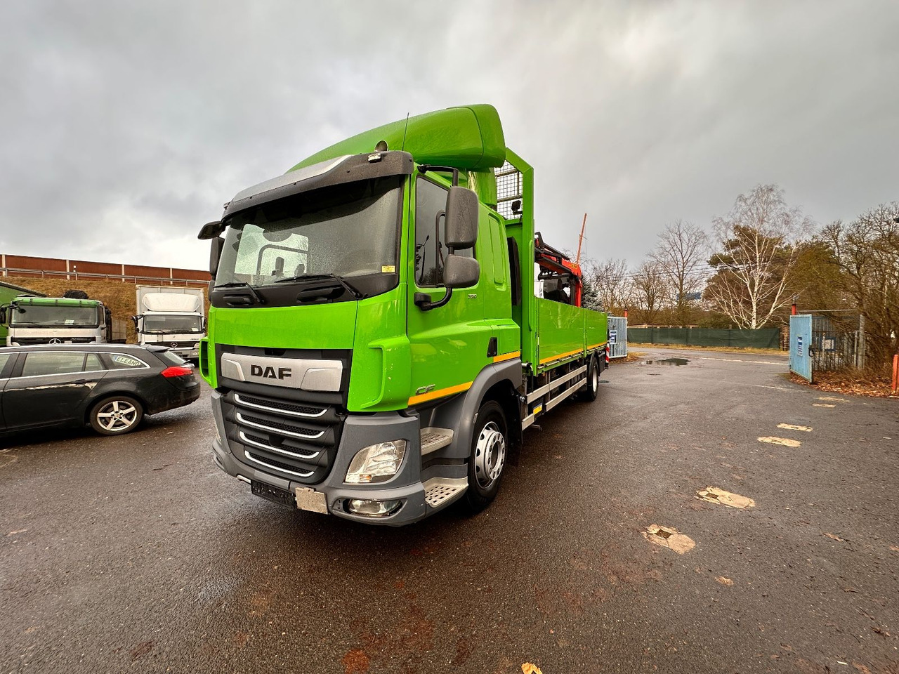 DAF CF 370 mit Kran Klima Tempomat - شاحنات مسطحة, شاحنة كرين: صور 3 DAF CF 370 mit Kran Klima Tempomat - شاحنات مسطحة, شاحنة كرين: صور 3