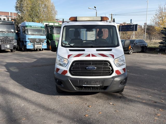 Ford Transit Pritsche - الشاحنات الصغيرة المسطحة: صور 1 Ford Transit Pritsche - الشاحنات الصغيرة المسطحة: صور 1