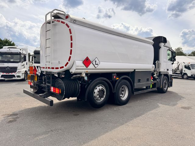 Mercedes-Benz Actros 2541 Tankwagen - شاحنة صهريج: صور 4 Mercedes-Benz Actros 2541 Tankwagen - شاحنة صهريج: صور 4