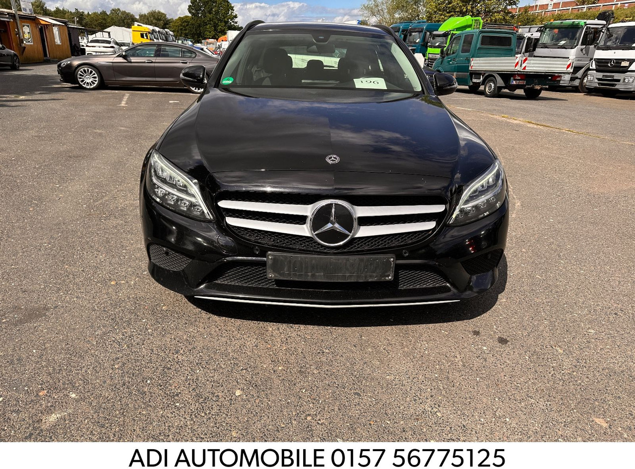 Mercedes-Benz C Klasse T-Modell C 200 d T - سيارة: صور 1 Mercedes-Benz C Klasse T-Modell C 200 d T - سيارة: صور 1