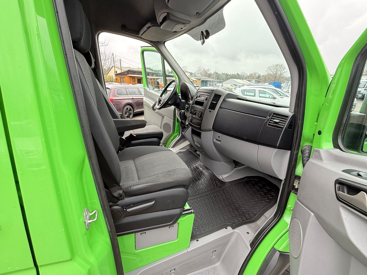 فان Mercedes-Benz Sprinter 313 CDI: صور 11