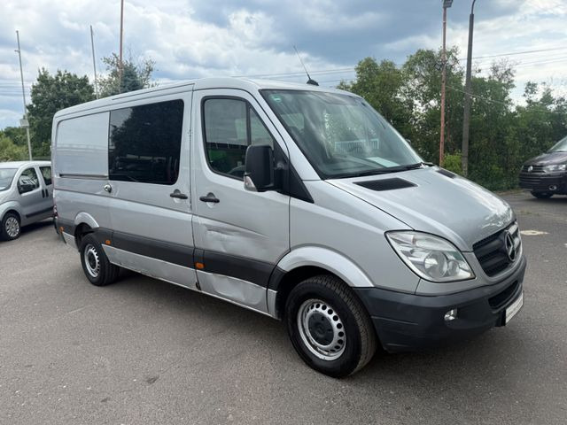 Mercedes-Benz Sprinter II Kasten 219 CDI Automatik - فان المدمجة: صور 2 Mercedes-Benz Sprinter II Kasten 219 CDI Automatik - فان المدمجة: صور 2