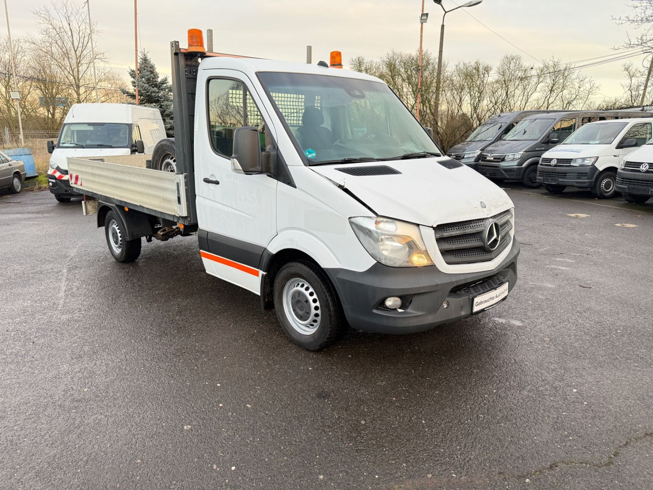 Mercedes-Benz Sprinter II Pritsche 313 CDI - الشاحنات الصغيرة المسطحة: صور 2 Mercedes-Benz Sprinter II Pritsche 313 CDI - الشاحنات الصغيرة المسطحة: صور 2
