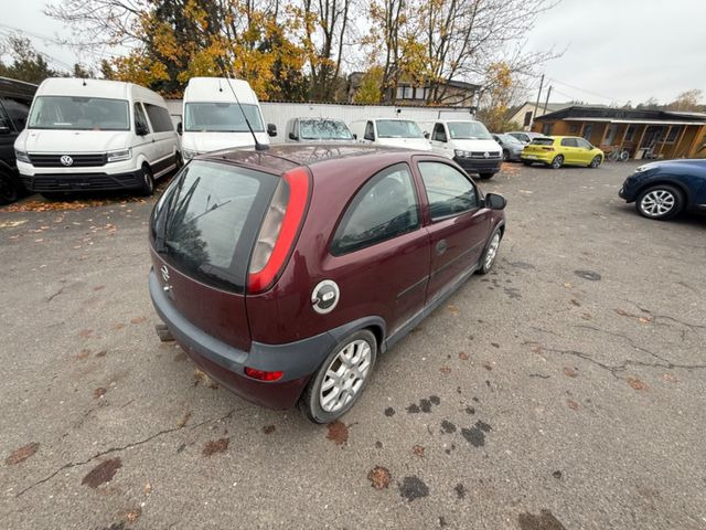 Opel Corsa 1.4 16V Elegance - سيدان: صور 4 Opel Corsa 1.4 16V Elegance - سيدان: صور 4