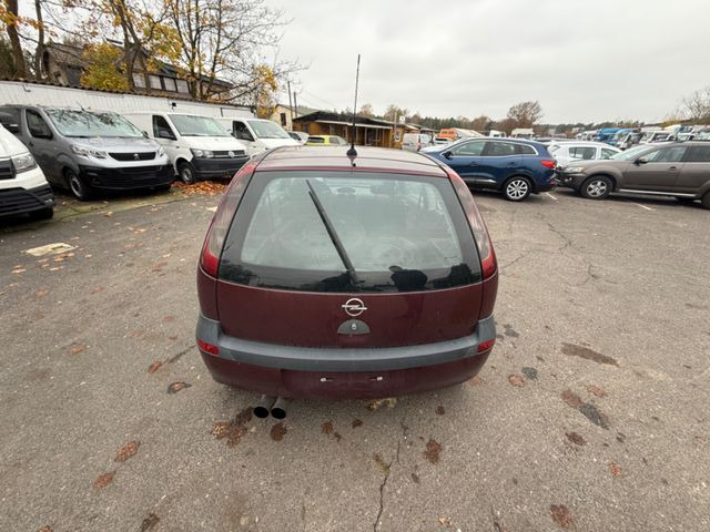 Opel Corsa 1.4 16V Elegance - سيدان: صور 5 Opel Corsa 1.4 16V Elegance - سيدان: صور 5