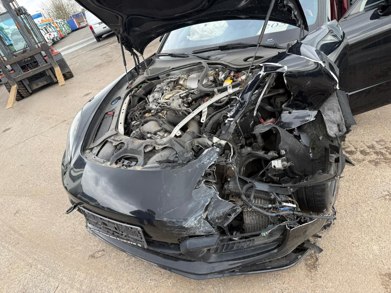 Porsche Panamera 4 S Diesel UNFALL!! - سيارة: صور 5 Porsche Panamera 4 S Diesel UNFALL!! - سيارة: صور 5